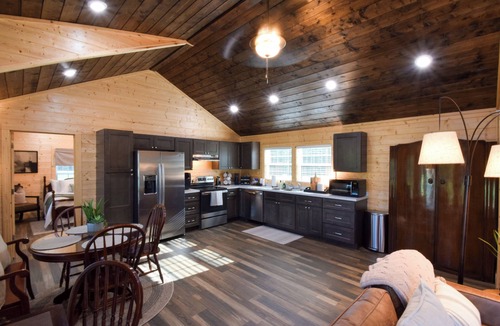 Texarkana キャビン | Welcome to Cabin by the Meadow-your perfect retreat on the outskirts of town!