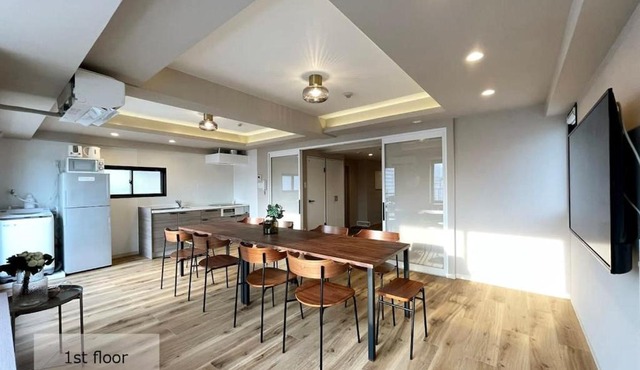 b hotel M's lea - Spacious 2 level apartment 4BR for 16 PPL