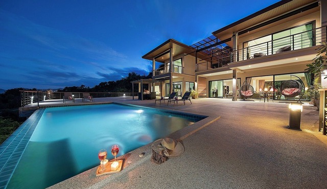 Ban Nai Fan: 3 Bed Pool Villa w/ Magnificent Sea View
