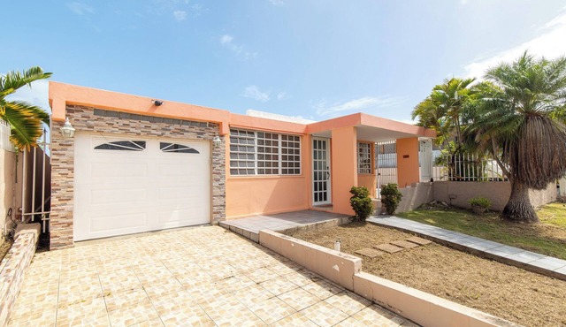 Casa de Papi in Luquillo with cool AC breeze in luquillo