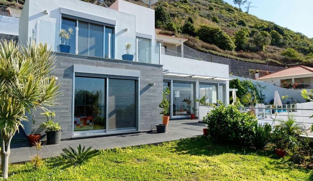 casa latitude