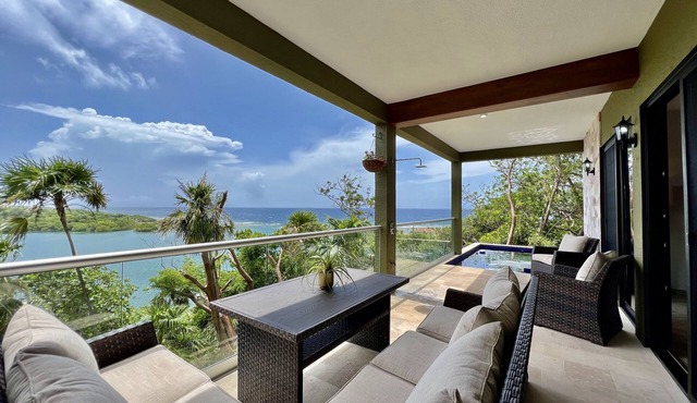 Casa Sirena @Parrot Tree Plantation