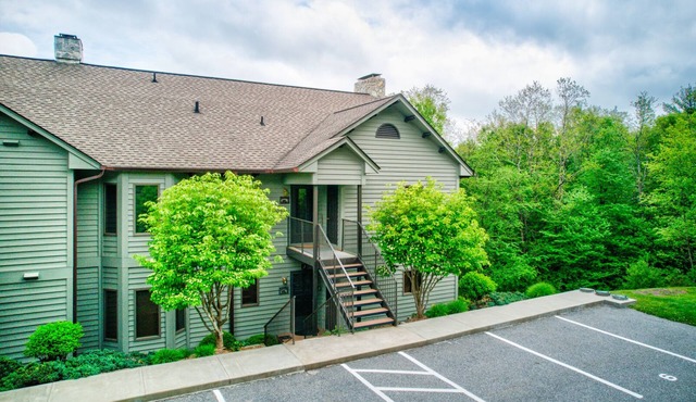 バークシャーズアットチェトラ-3BR / 3BA-チェトーラリゾートプリヴェレゲス-ウォークトゥブローイングロック