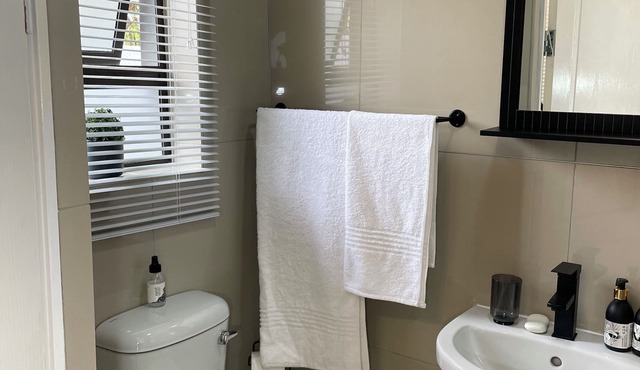 Comfortable Open-Plan Studio Stay — 36 On Blougom, Midrand in Midrand