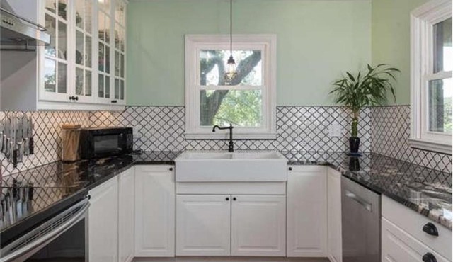 Cozy Convenience, Private Home 5mins to Biltmore