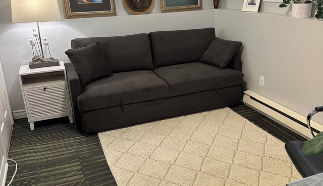 Cozy duplex split level quiet area in New Glasgow