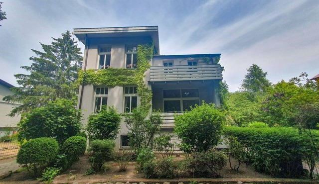 Deutsche Villa mit Sauna und Großem Garten, Kamine, Spielplatz, Kostenlose Stellplätze - Deutsche