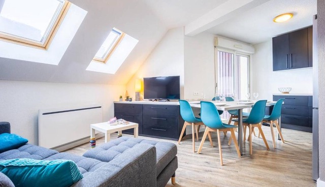 Duplex rénové 6 pers, balcon, casier à skis, parking gratuit - FR-1-695-20