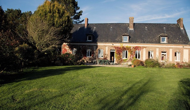 Elegant Normandy Country House – 5 Minutes from the Sea
