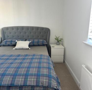 Ensuite Room in a home- East of Edinburgh