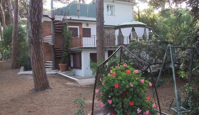Beautiful apartment for 3 people with WIFI and TV