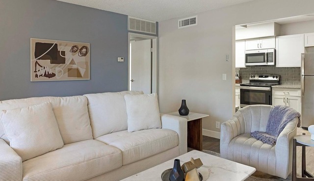 Landing | Spectacular 1BD, Gym