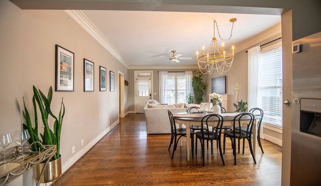 Le Petit Château Nashville — Cozy and Elegant, Near Downtown