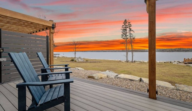 Lobster Pound Oceanfront Villa