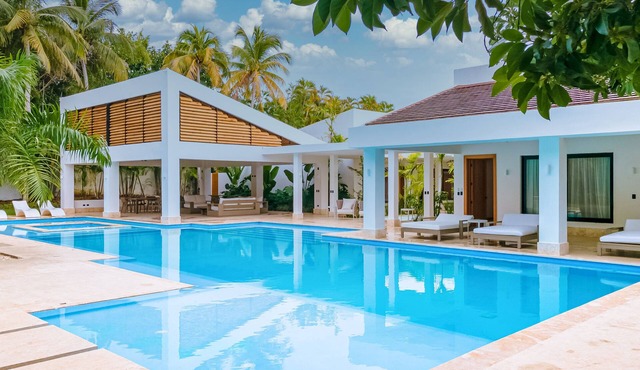 家族-フレンドリー|ラマリーナの近く|ゴルフフロント|温水プール|ホットタブ