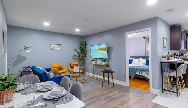 ★Modern Apt 10 min to American Dream Mall! Near NYC & EWR Airport★ in Lodi