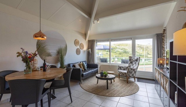 Modern Vakantie Appartement Voor 2 Personen, Gelegen Tegenover de Strandopgang van Callantsoog