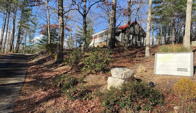 Peaceful mountain retreat with veiws