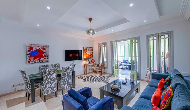 Oasis Hivernage Center with 2 bedroom avec Piscine & Terrasse in Marrakesh