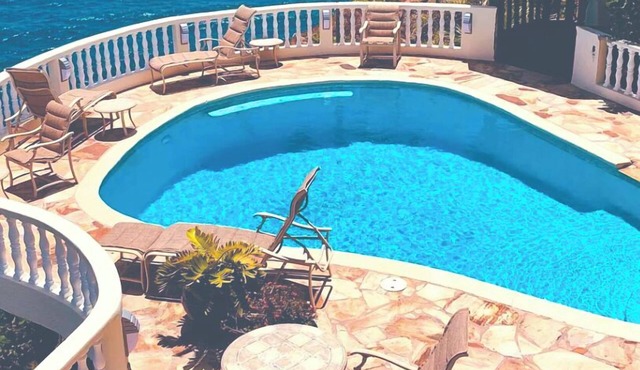 OCEAN FRONT BEAUTY!