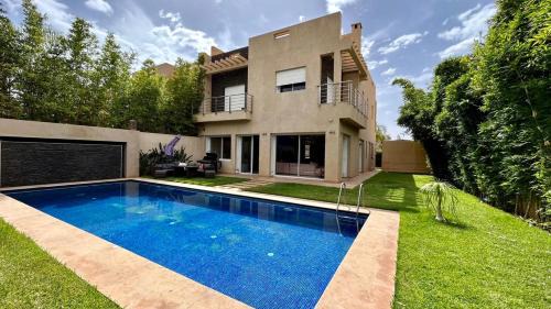 Private Villa with Pool