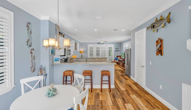 Renovated Anglers Reef 2BR + Sleeper + Ocean Views, Pool, Marina, Sleeps 8