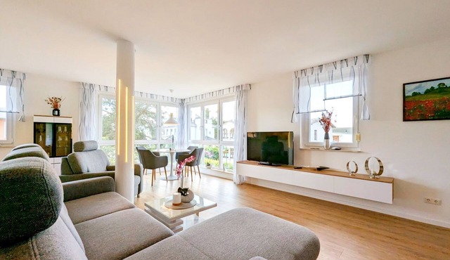 "Spacious vacation apartment in Ückeritz for up to 4 people - 68m²" -