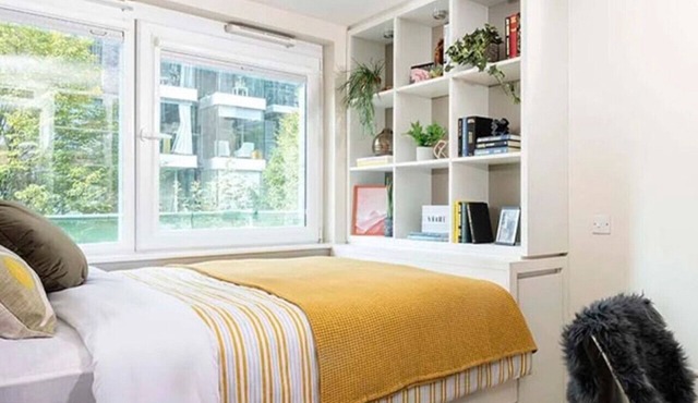 Student Only Modern Ensuite at Drapery Place near Tower Hamlets