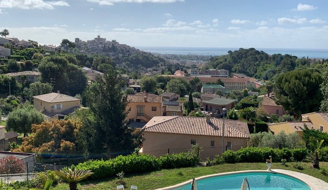 Superbe villa et piscine - 3 appartements
