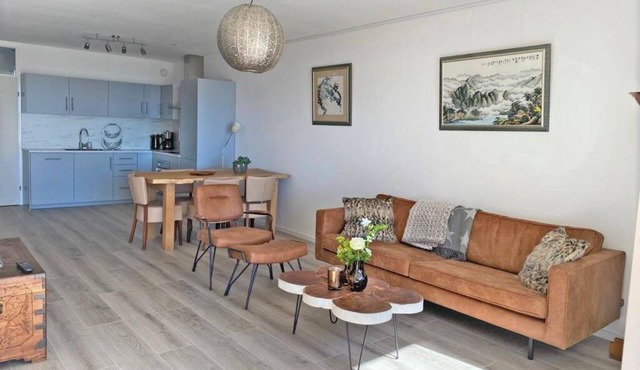 | Travl.is Expats | NL # Hilversum Trendy Base