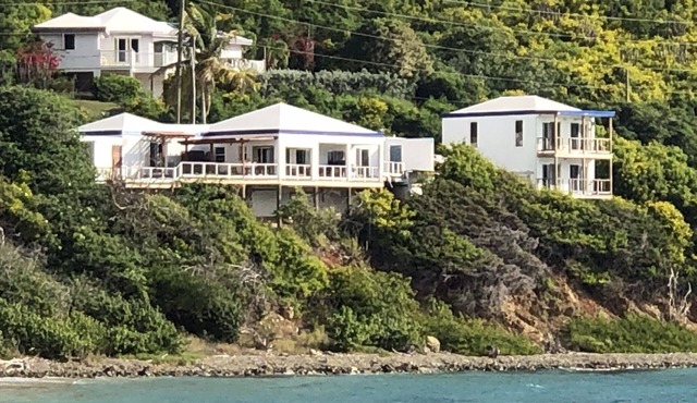 Turtle Turn Villa