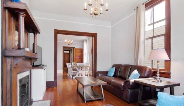 Uptown Gem - 3 bed/2bath -Monthly Rental Listing details