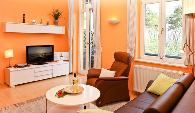 Vacation apartment/apartment for 3 guests with 50m² in Kühlungsborn (306440)