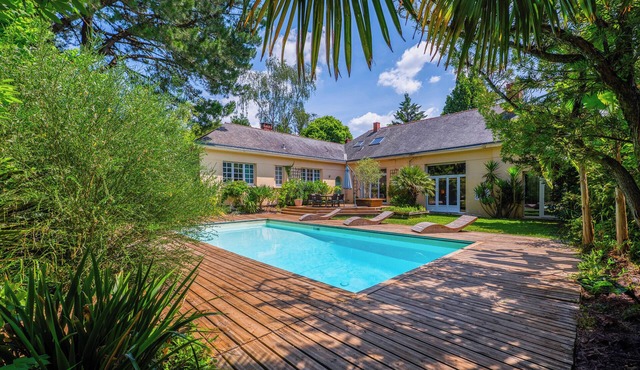 Villa de la Plume - 8 rooms and 15 travellers in Nantes