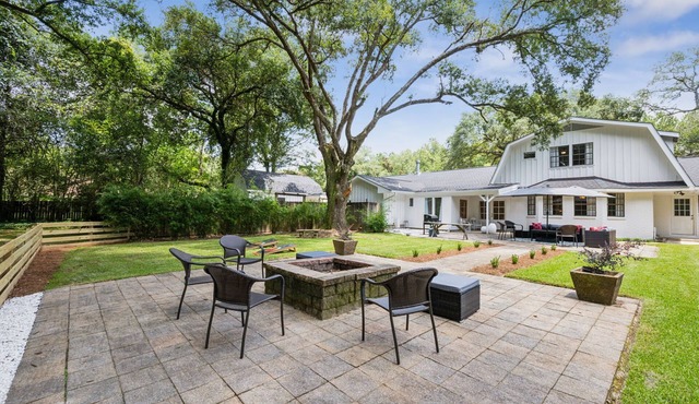 "Whispering Oaks" Enjoy this 4-bedroom home with HUGE backyard