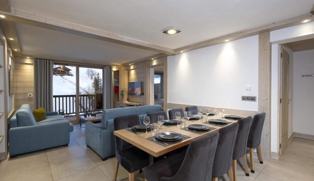 Wifi, 100m from resort center, fitness, swimming pool, sauna, hammam, terrace, balcony, parking, tv