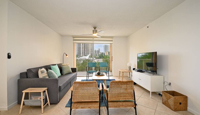 YACHT CLUB AVENTURA / UNIQUE APT / MARINA VIEW / FREE PARKING-WIFI
