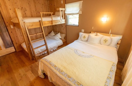 Ishigaki 一軒家 | 島の休日 ヨイサーマー Sunset Beach House