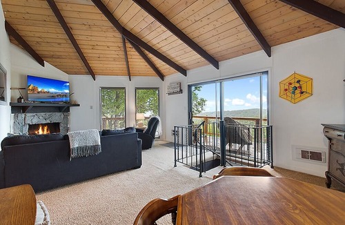 Beech Mountain 一軒家 | Relaxation with panoramic views everywhere you look! 1 minute drive to Resort.