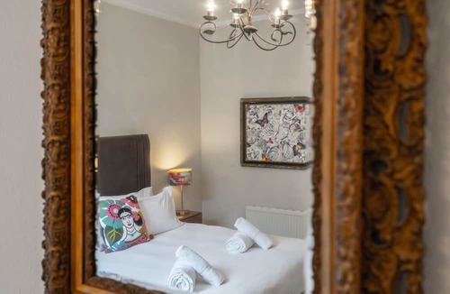 Newington アパートメント | Fabulous two-bedroom apartment located in the heart of the city. Sleeps 4.