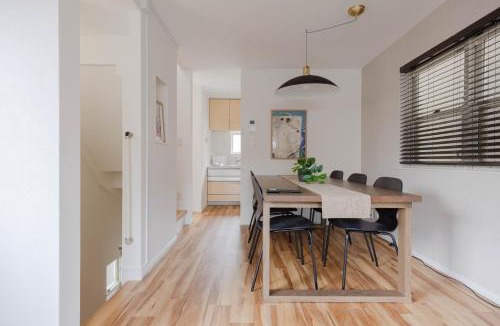 Sangenjaya アパートメント | Entire Sangenjaya Home, 2 stops to Shibuya, Good access to Shinjuku, Direct Access to Harajuku, 8 minutes by bus T61 to Kitazawa 下北沢, Lani's Place at Sangenjaya
