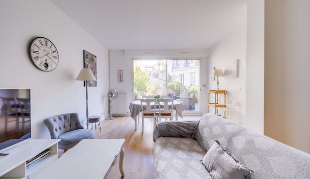 Lovely apartment with exceptional terrace